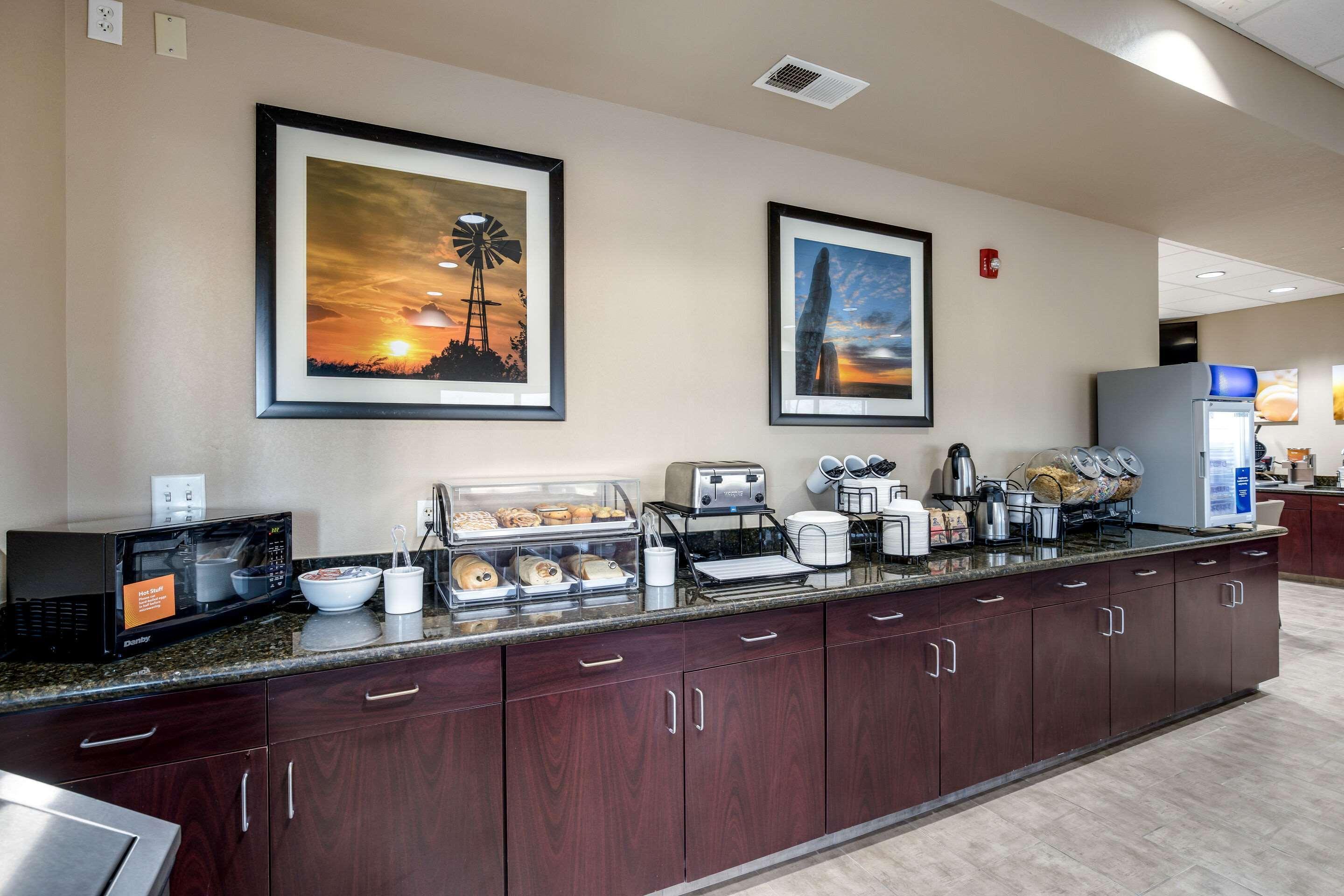 Comfort Inn Bonner Springs Kansas City Exterior foto